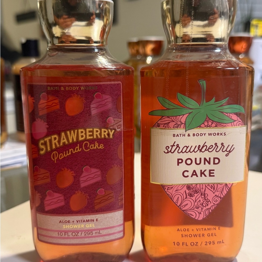 Bath & Body Works Strawberry Pound Cake Shower Gel - Pink and Red